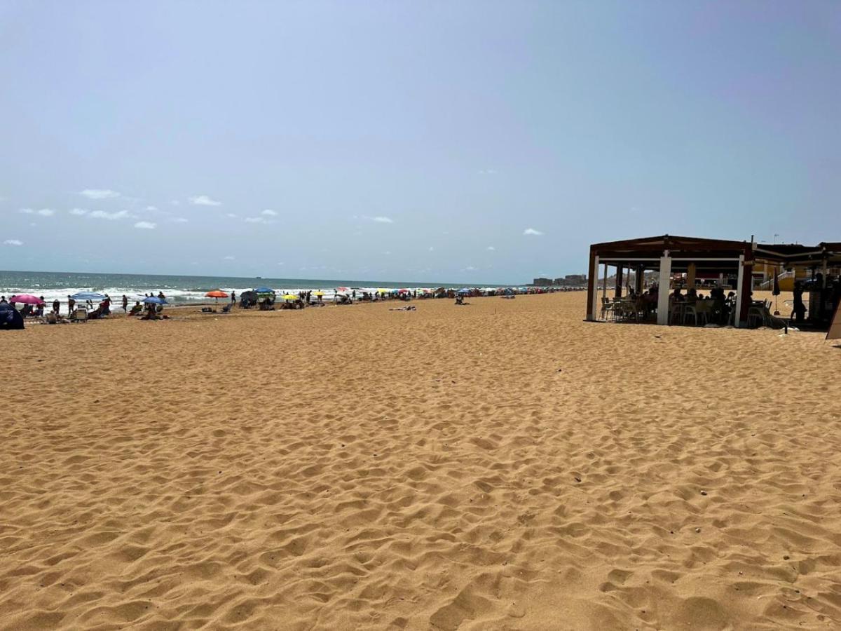 Chalet En La Mata A 50 Metros De La Playa ตอร์เรเวียคา ภายนอก รูปภาพ